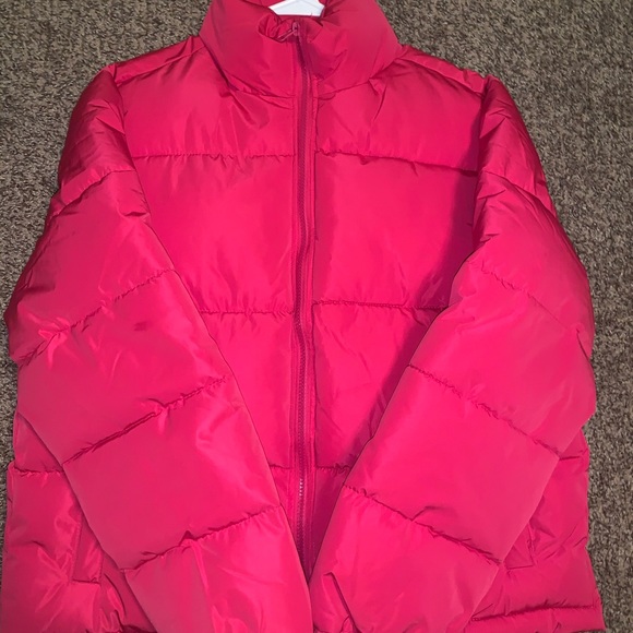 Hot pink coat! - Picture 2 of 3
